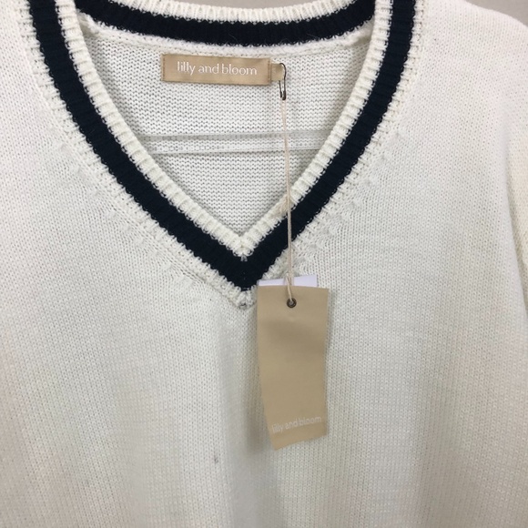 Lilly and Bloom Cropped White Sweater S NWT - Picture 3 of 7